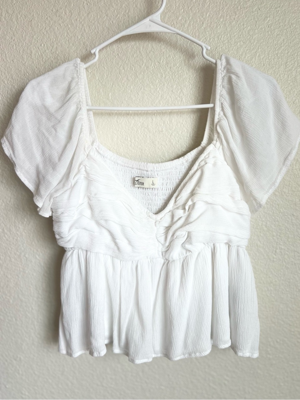 Hollister White Ruffled Puff Sleeve Crop Top